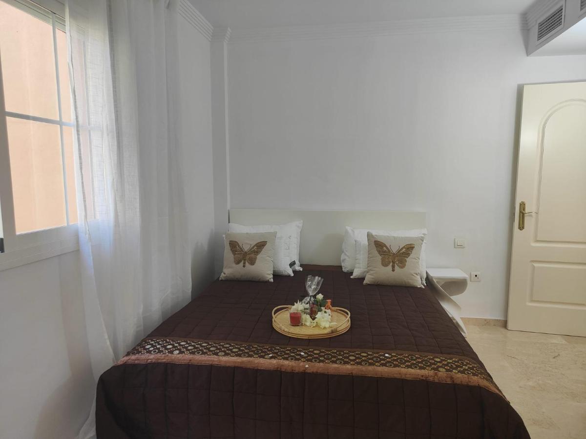 Center Beach 2 Beds Appartement Elviria Marbella Kültér fotó
