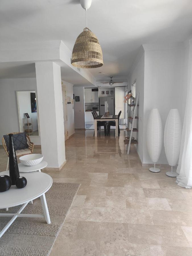 Center Beach 2 Beds Appartement Elviria Marbella Kültér fotó
