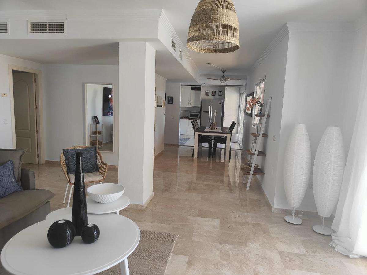 Center Beach 2 Beds Appartement Elviria Marbella Kültér fotó
